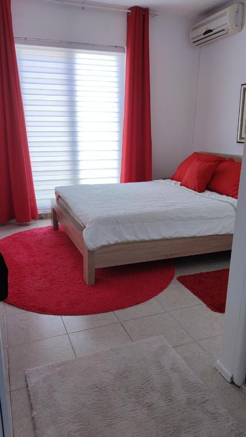 Guest'S House "Lindi&Roni" Lejlighed Ulcinj Eksteriør billede